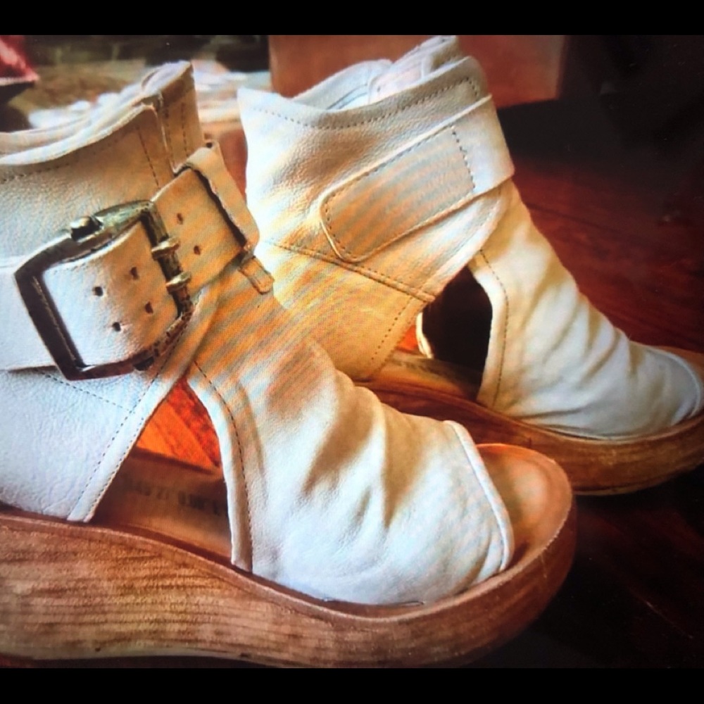 A.S. 98 Naya wedge sandals Winning